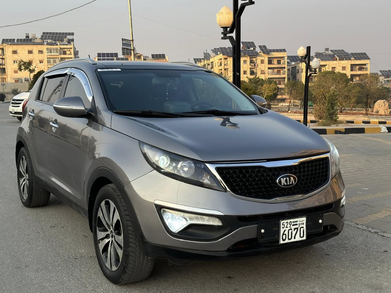 كيا سبورتاج 2013 - صورة 2