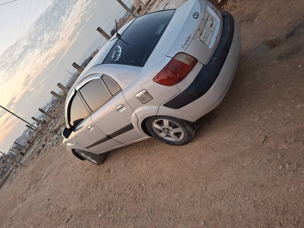 كيا ريو 2006 - صورة 4