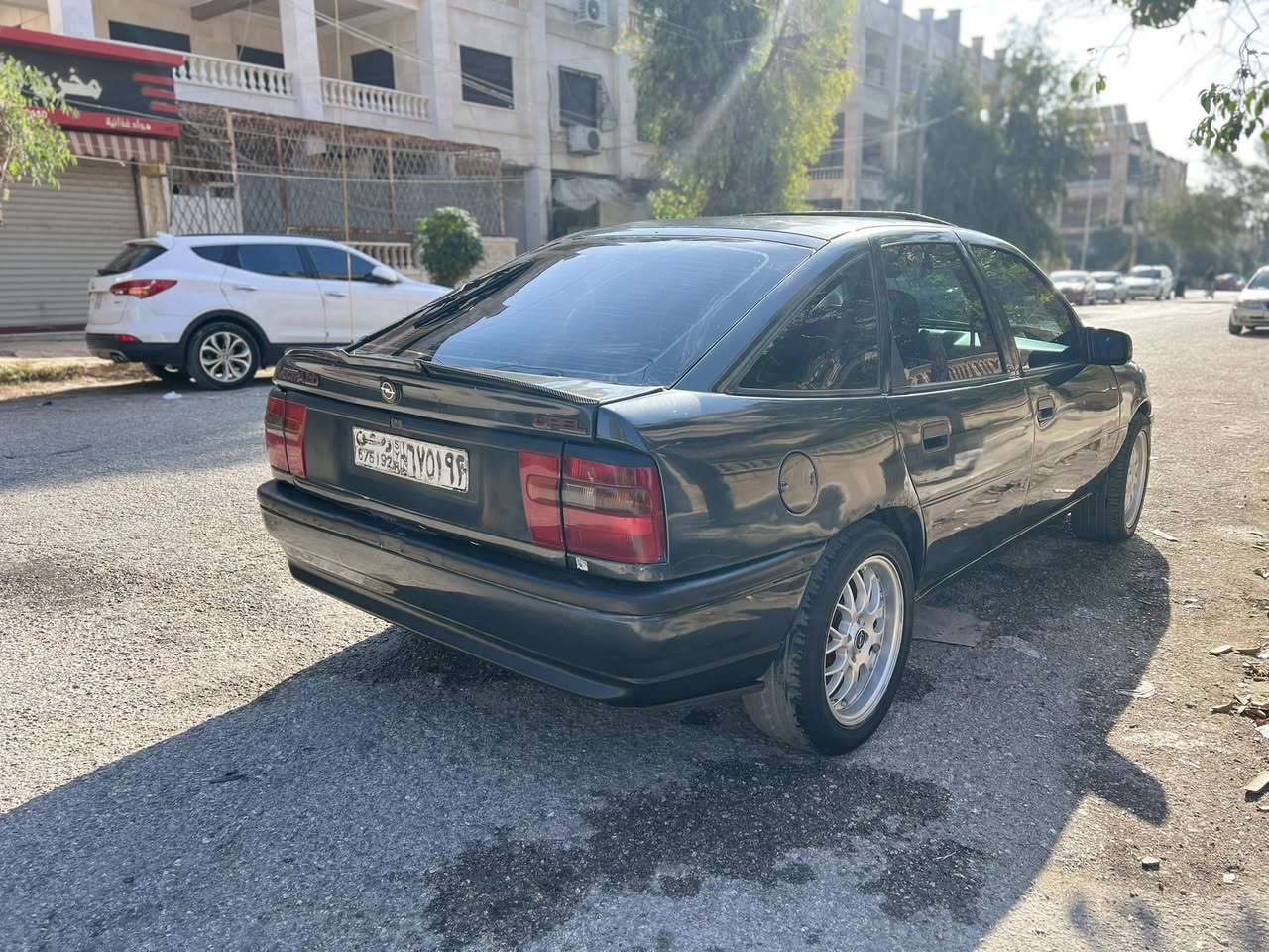 اوبل فكترا 1995 - صورة 4