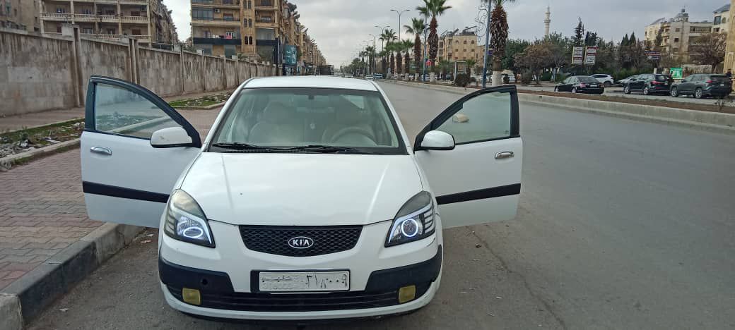 كيا ريو 2009