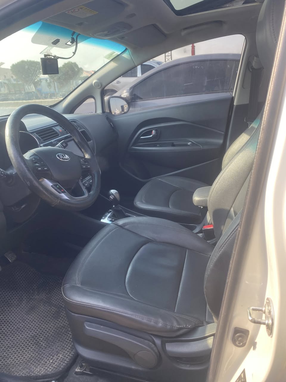 كيا ريو 2013 - صورة 3