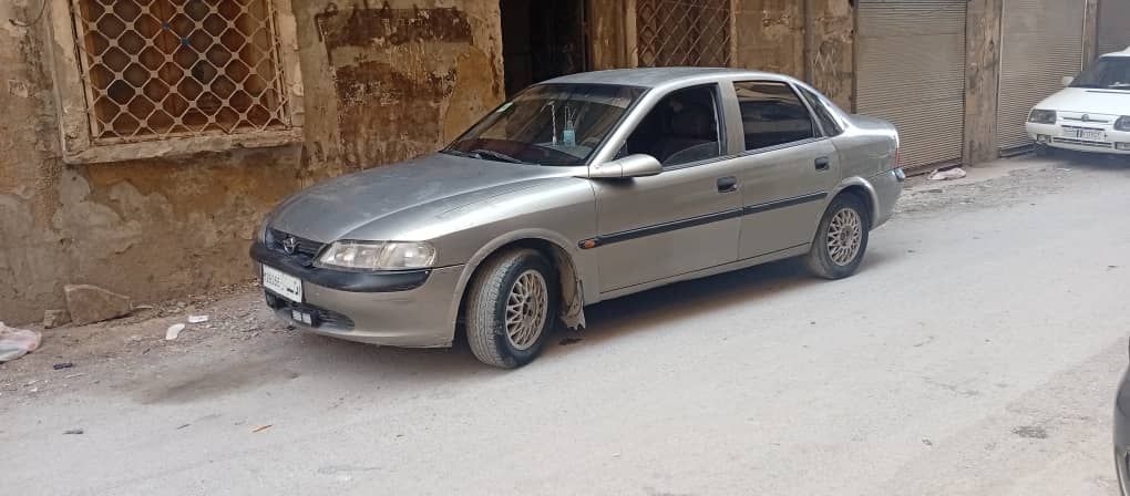 اوبل فكتور 1996