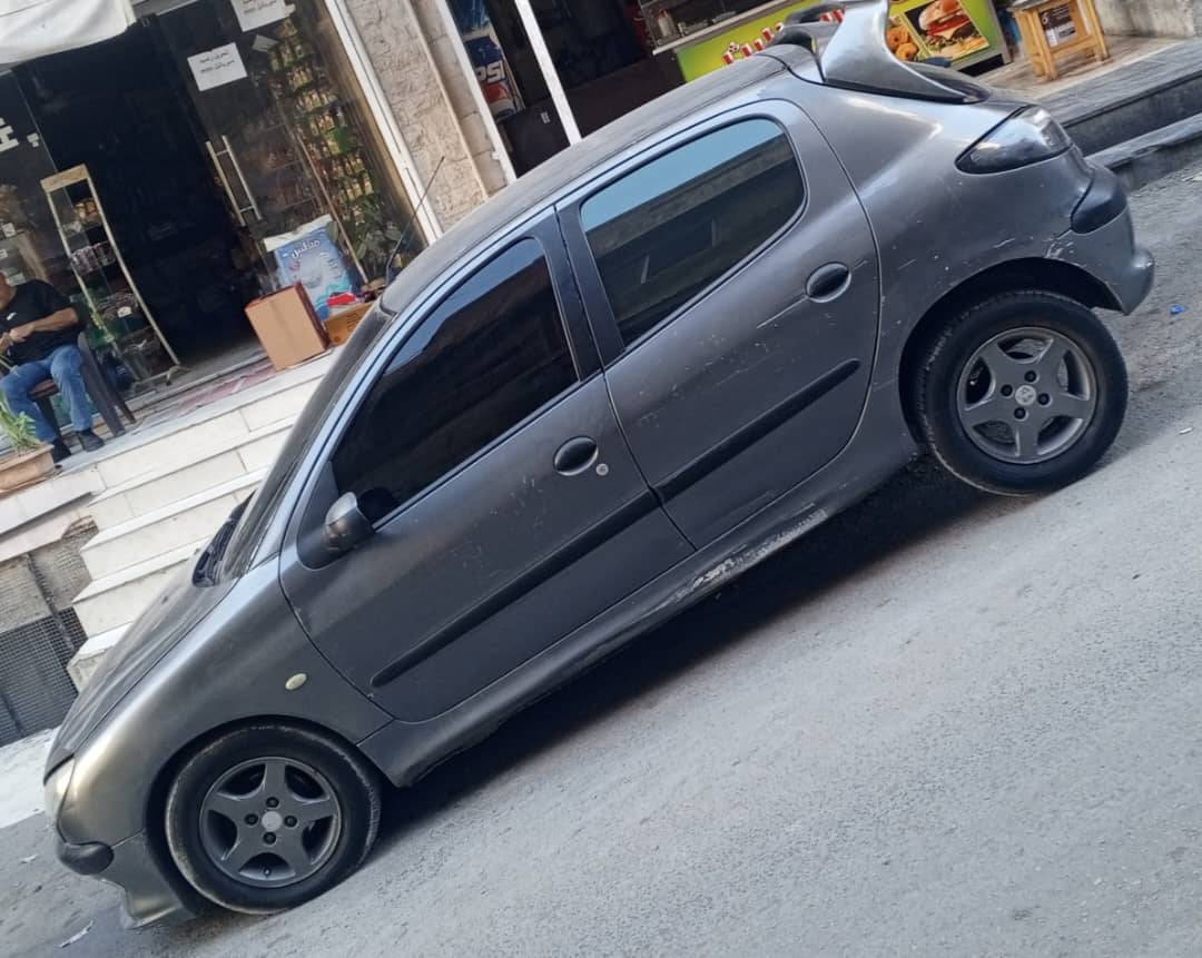 بيجو 206 2003 - صورة 1