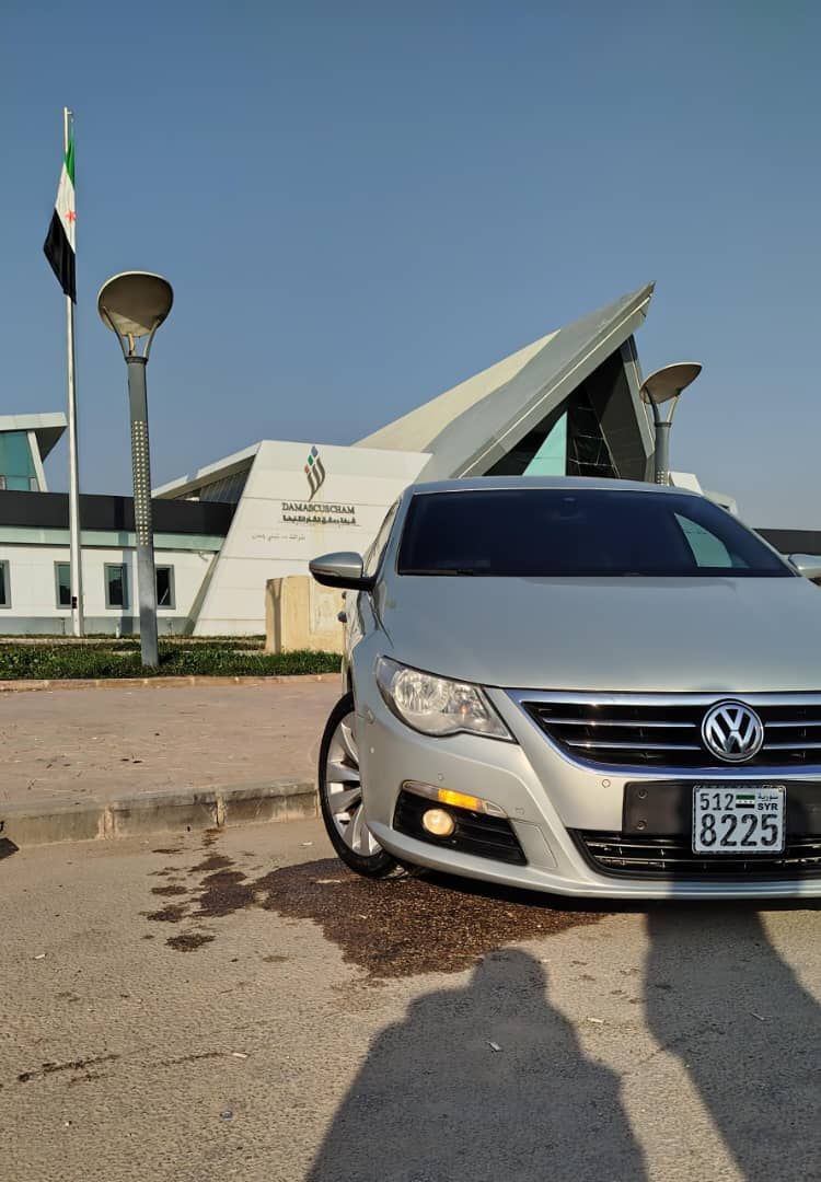 فولكس_فاغن باسات CC 2012 - صورة 1