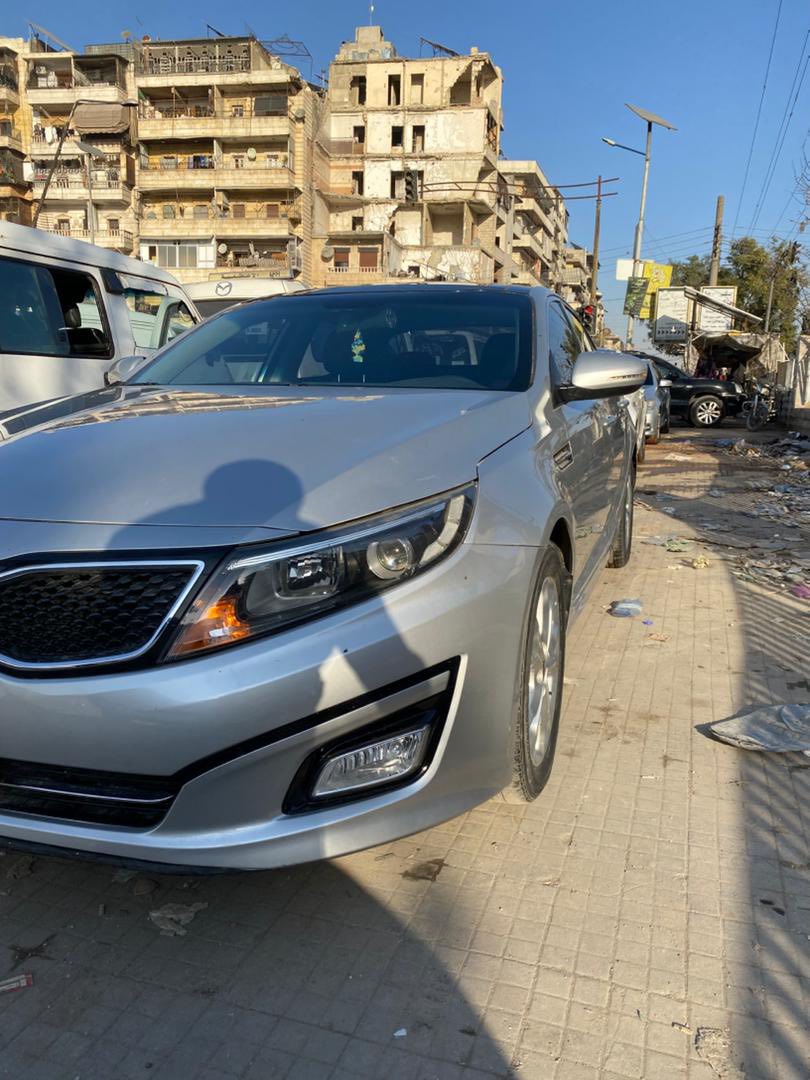 كيا اوبتما 2011 - صورة 2