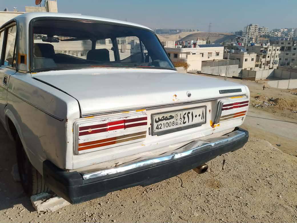 لادا كرت 2001 - صورة 1