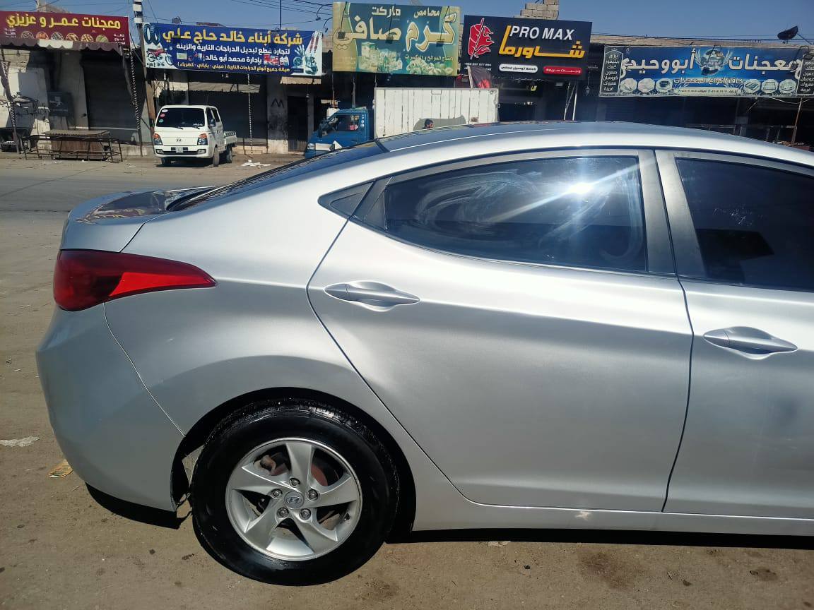 هيونداي النترا 2011 - صورة 3