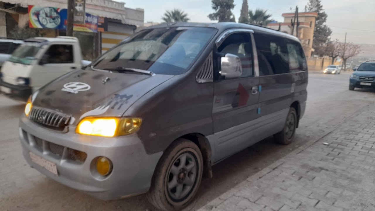 هيونداي H1 1999 - صورة 2