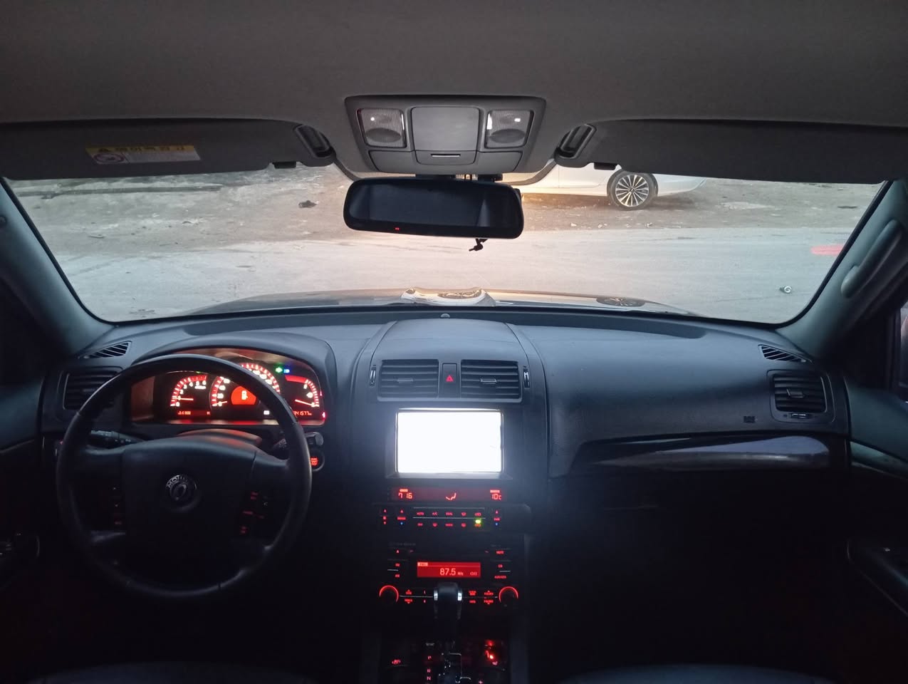 سانج يونج موهافي 2011 - صورة 2