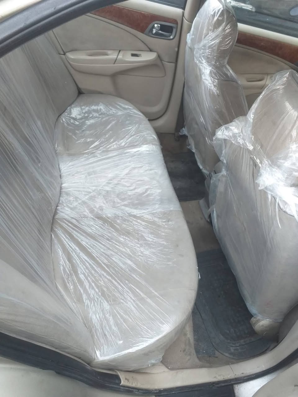 نيسان صني 2005 - صورة 5