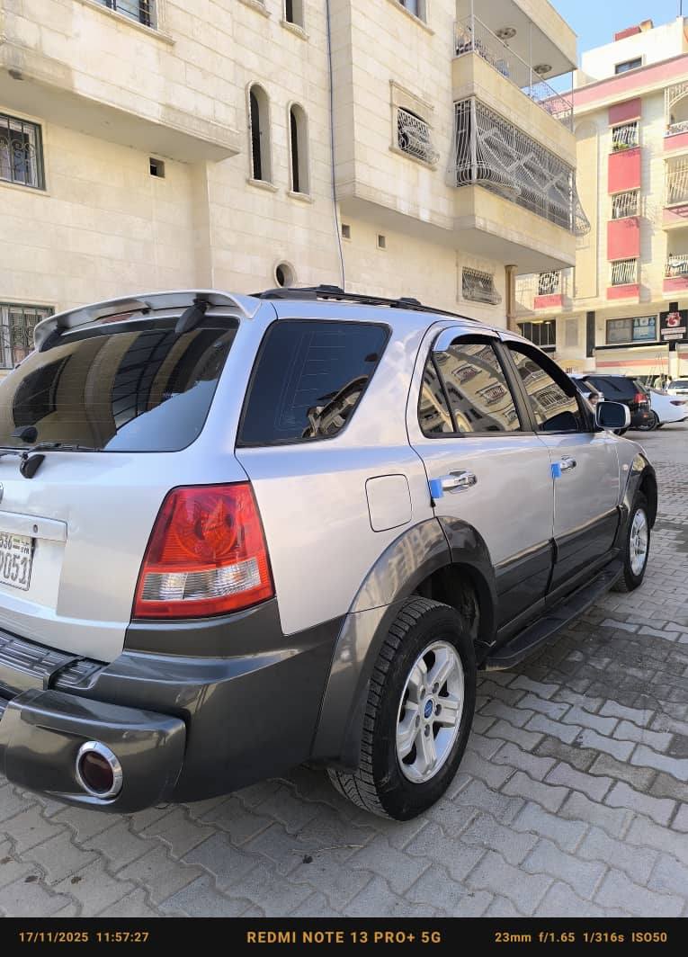 كيا سيرنتو 2003 - صورة 2