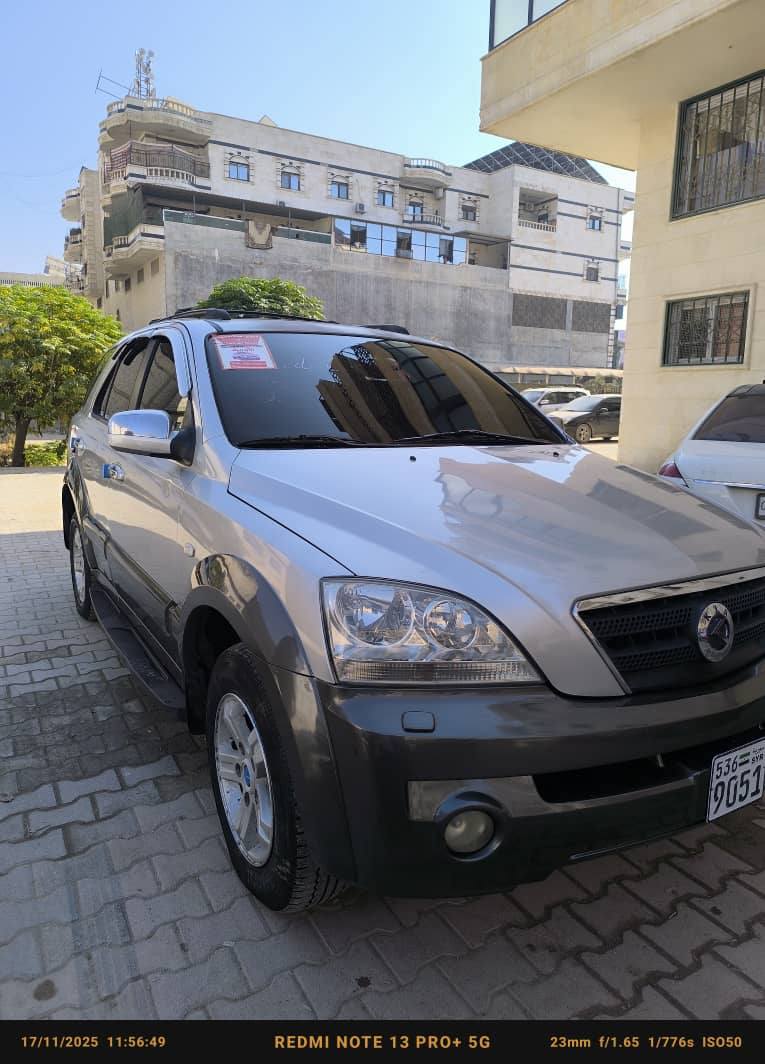 كيا سيرنتو 2003 - صورة 4