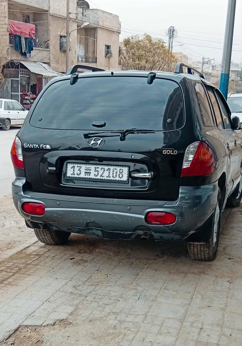 هيونداي سنتافيه 2004 - صورة 2