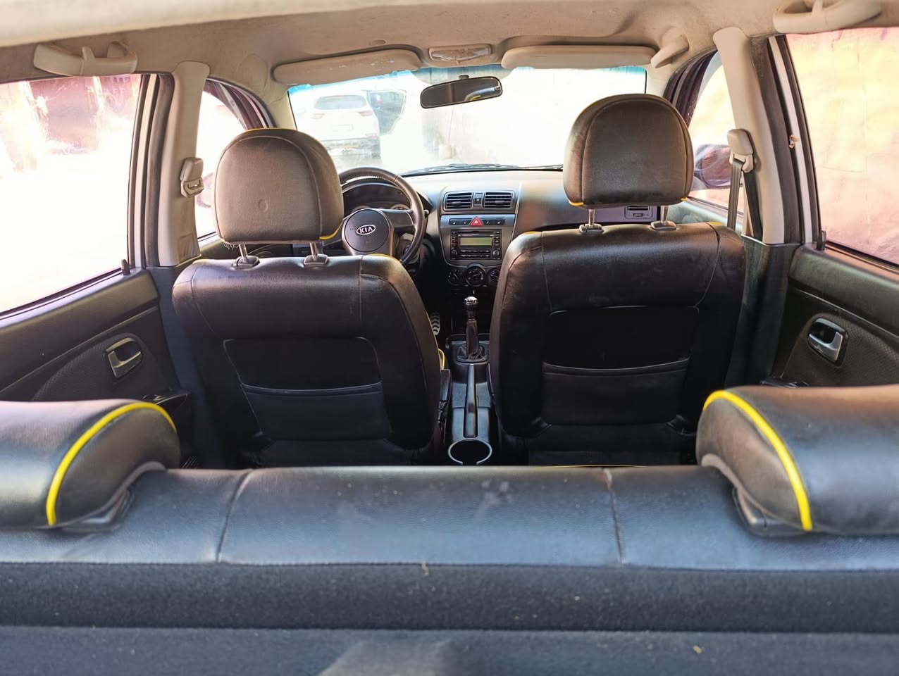 كيا مورنك 2011 - صورة 5