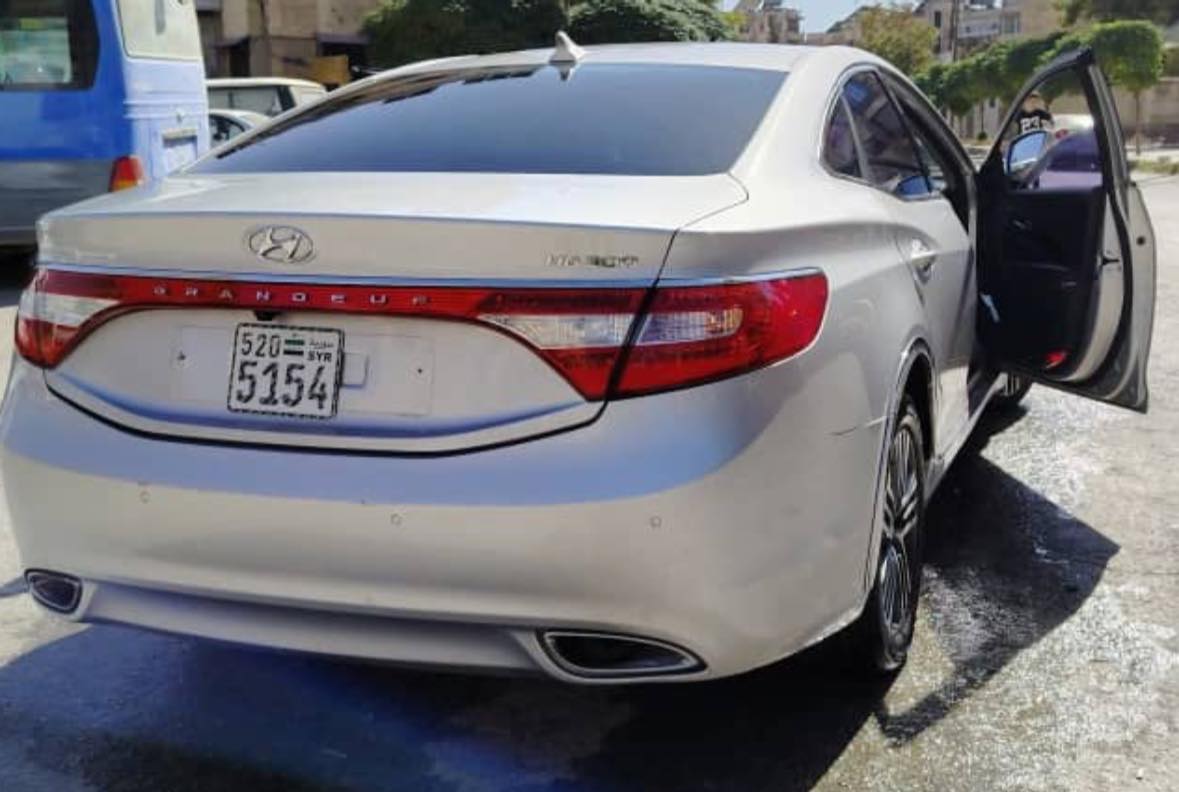 هيونداي أزيرا 2013