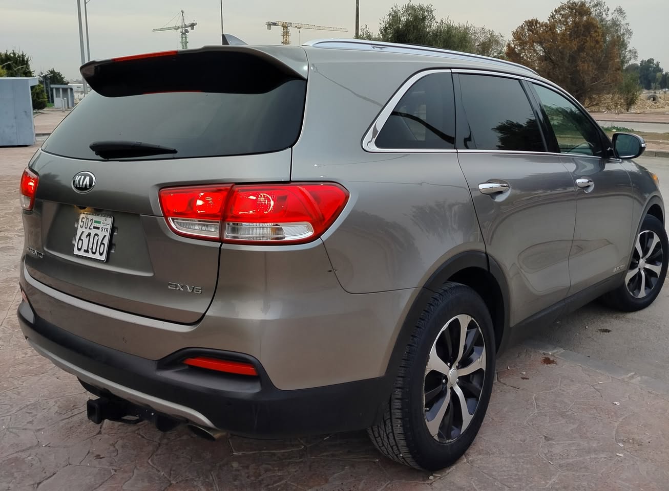 كيا سورينتو 2016 - صورة 5