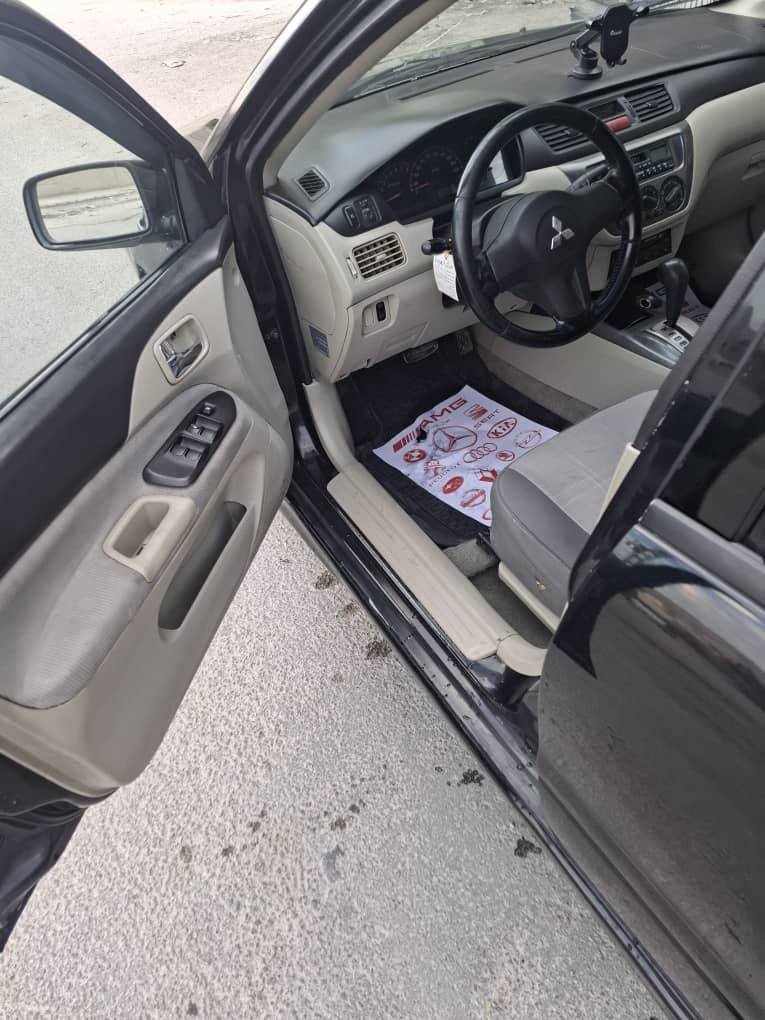 ميتسوبيشي لانسر 2007 - صورة 2