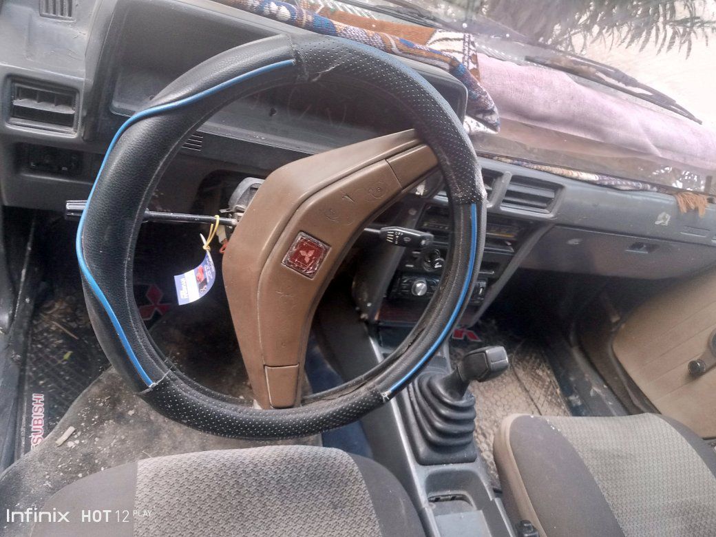 ميتسوبيشي لانسر 1983 - صورة 2