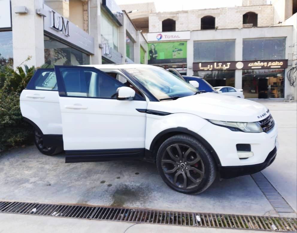 رنج روفر ايفوك 2012 - صورة 2