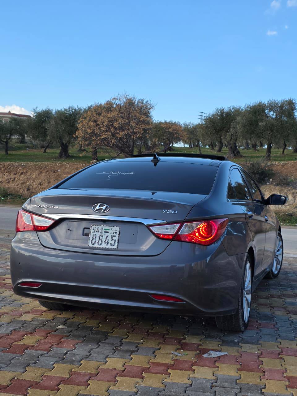 هيونداي سوناتا 2010 - صورة 3