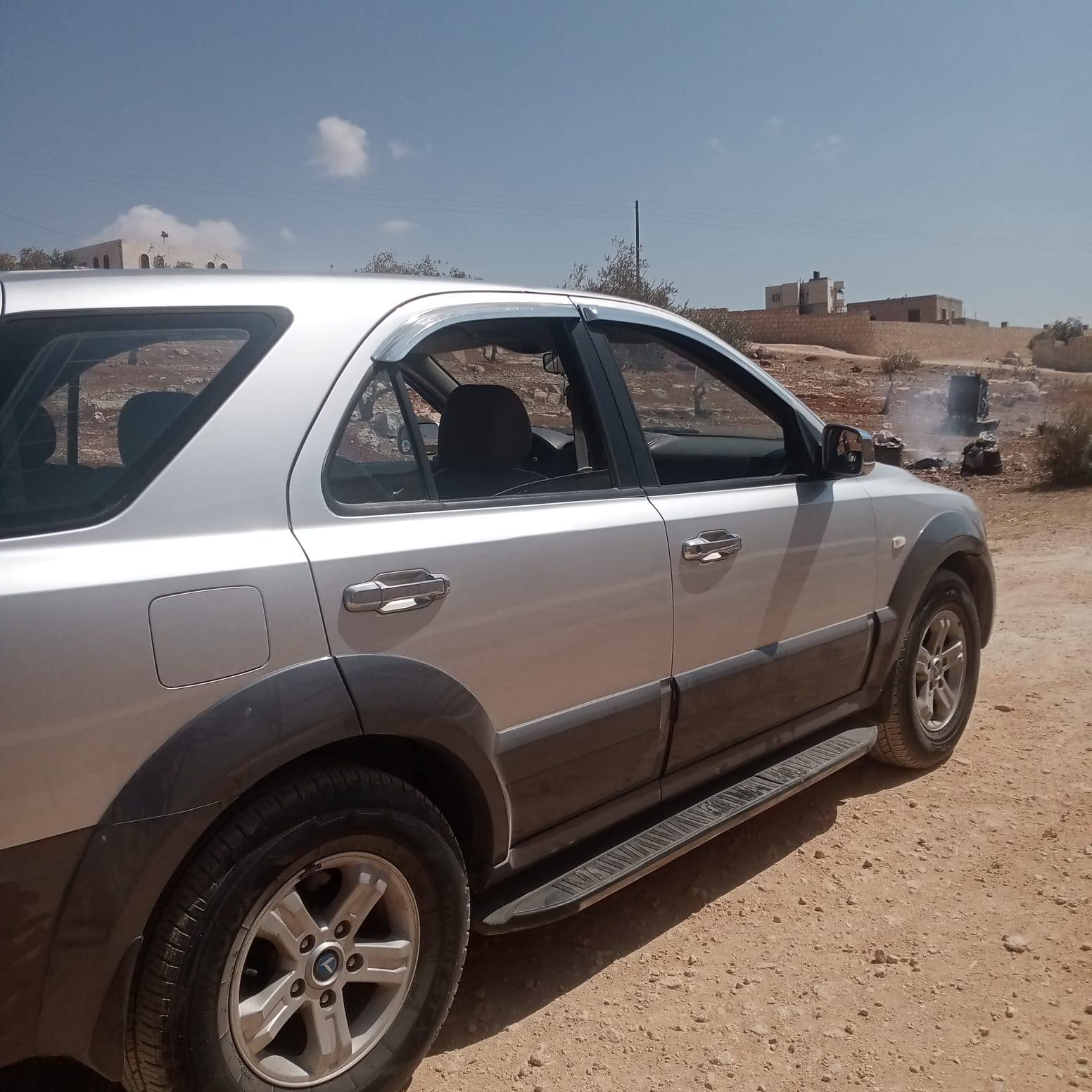 كيا سيرنتو 2002 - صورة 1