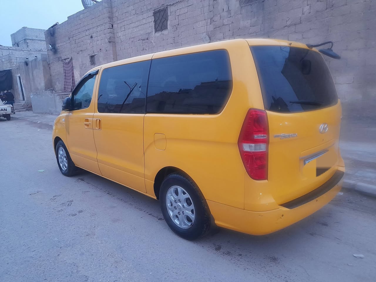 هيونداي جراند ستريكس 2013 - صورة 4