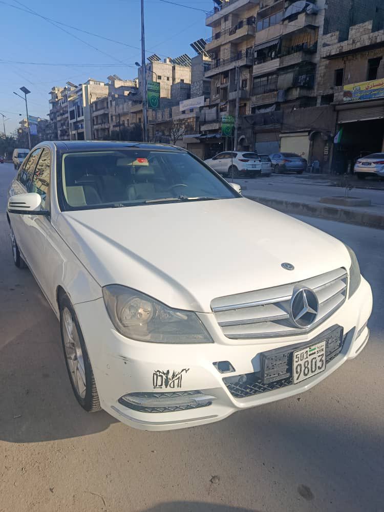 مرسيدس C200 2013