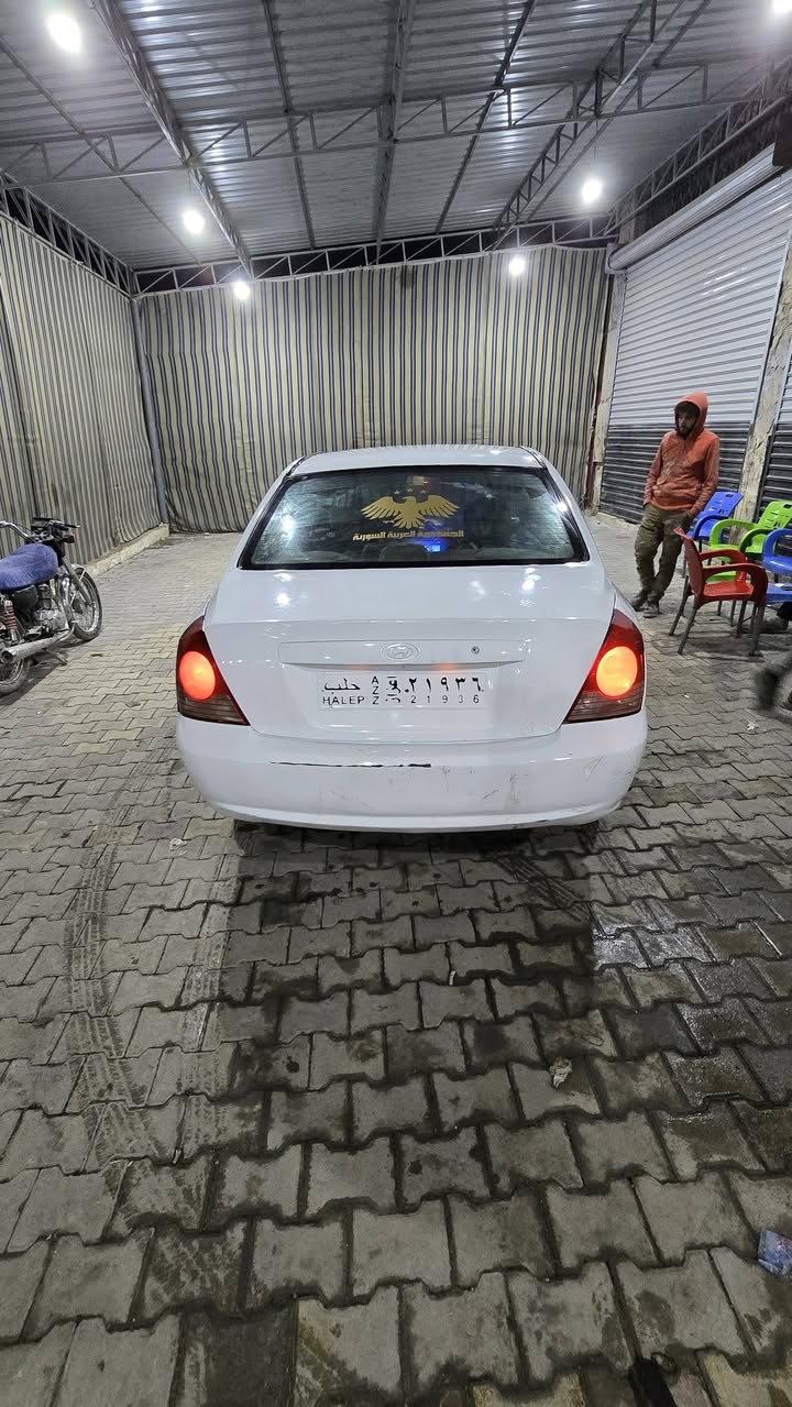 هيونداي النترا 2005 - صورة 2