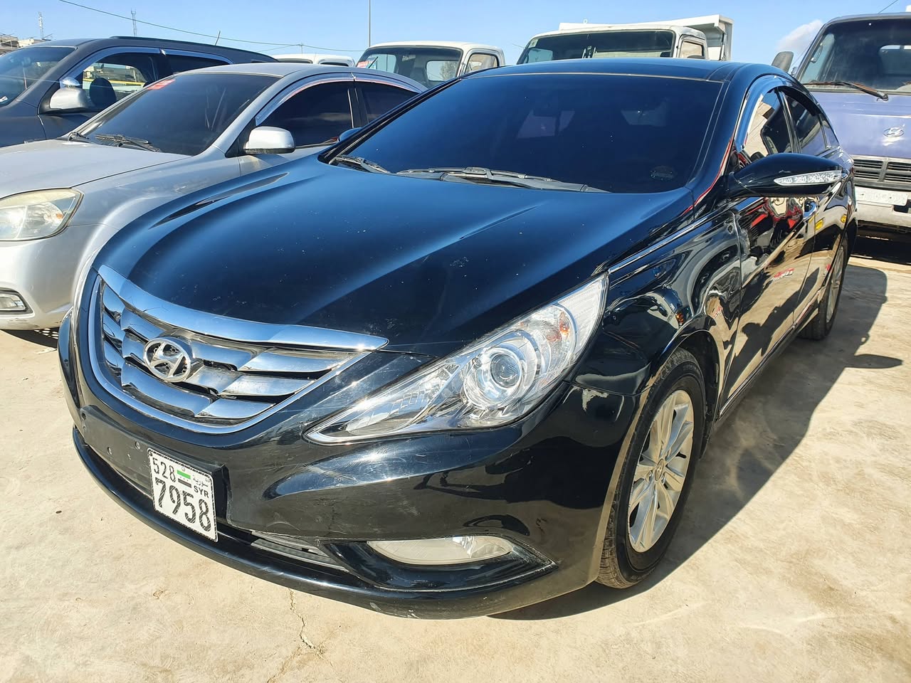 هيونداي سوناتا 2010 - صورة 2