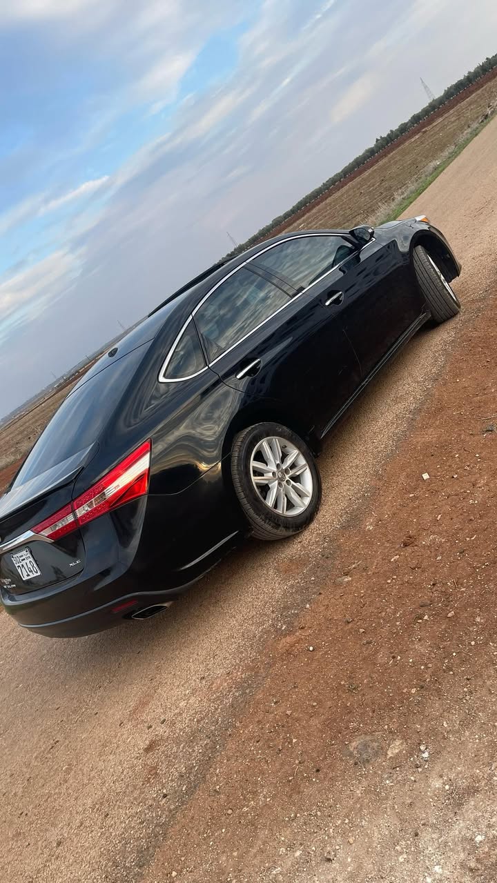 تويوتا أفالون 2015 - صورة 5