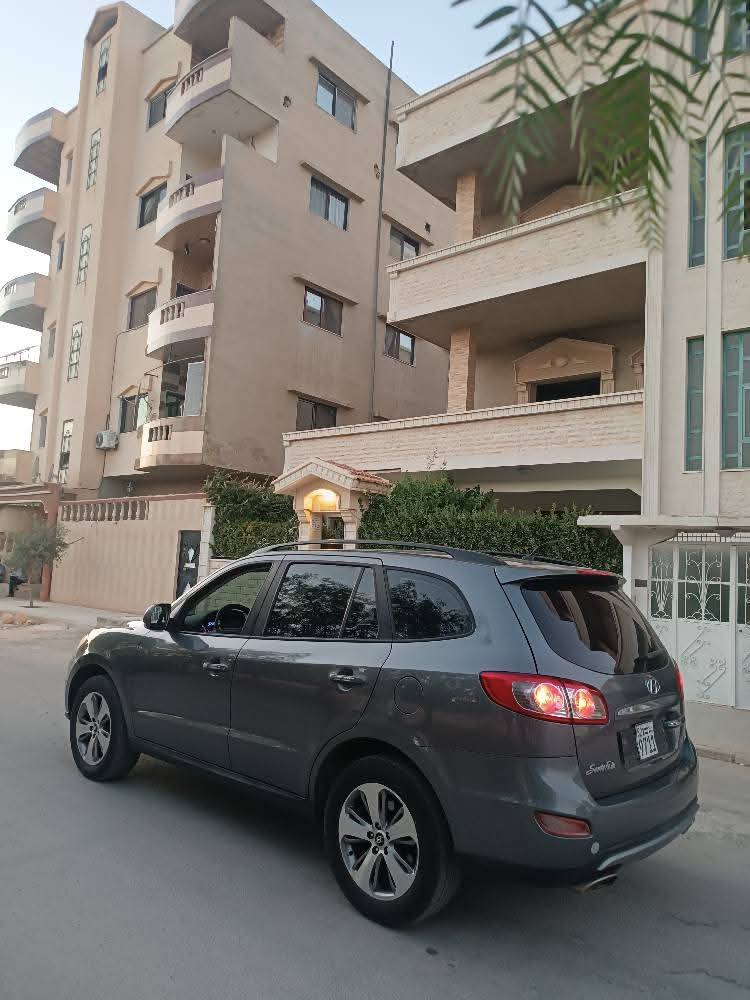 هيونداي سنتافيه 2012 - صورة 1