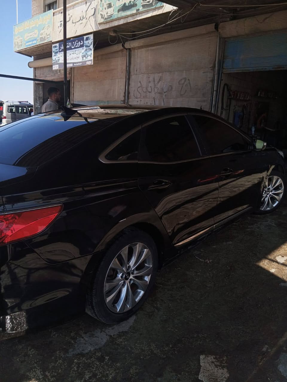 هيونداي ازيرا 2012 - صورة 2