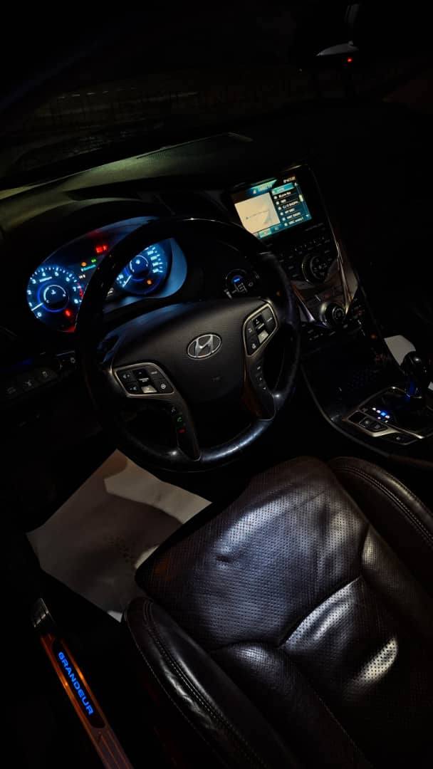 هيونداي ازيرا 2012 - صورة 5