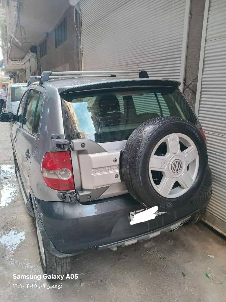 فولكس فاجن فوكس 2007 - صورة 1