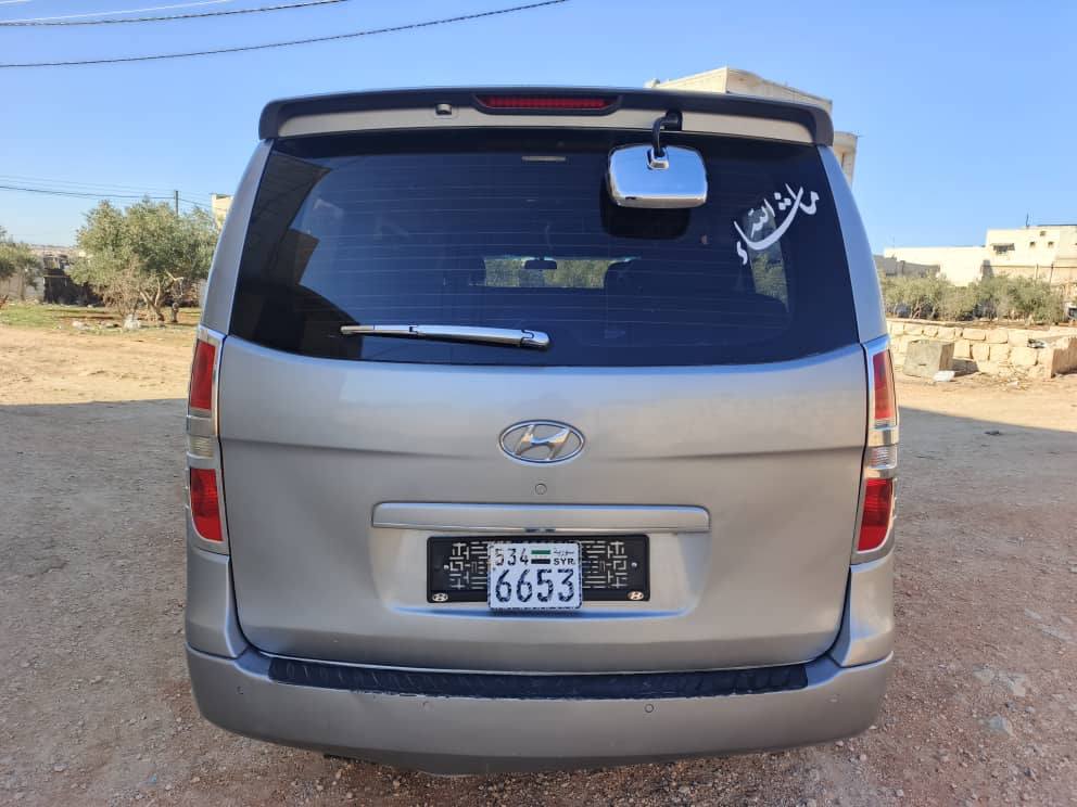 هيونداي H-1 2011 - صورة 2