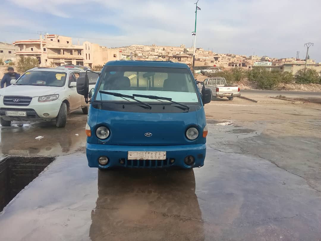 هونداي H100 2001 - صورة 3