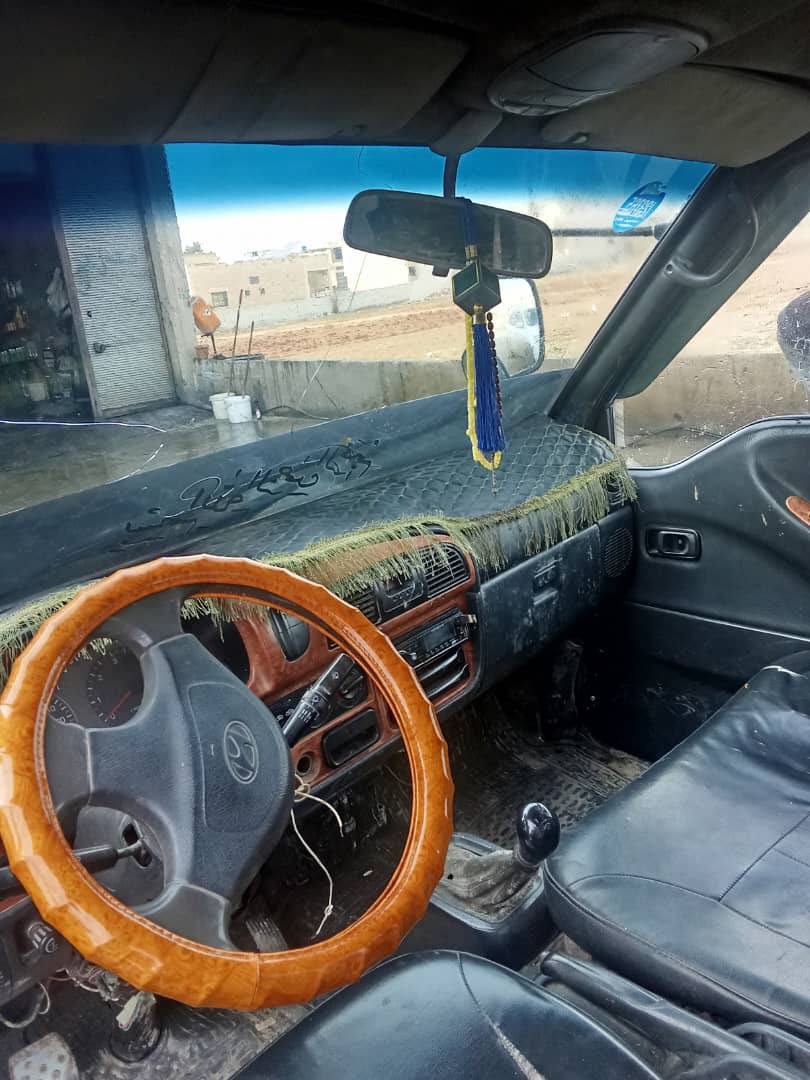 هونداي H100 2001 - صورة 5