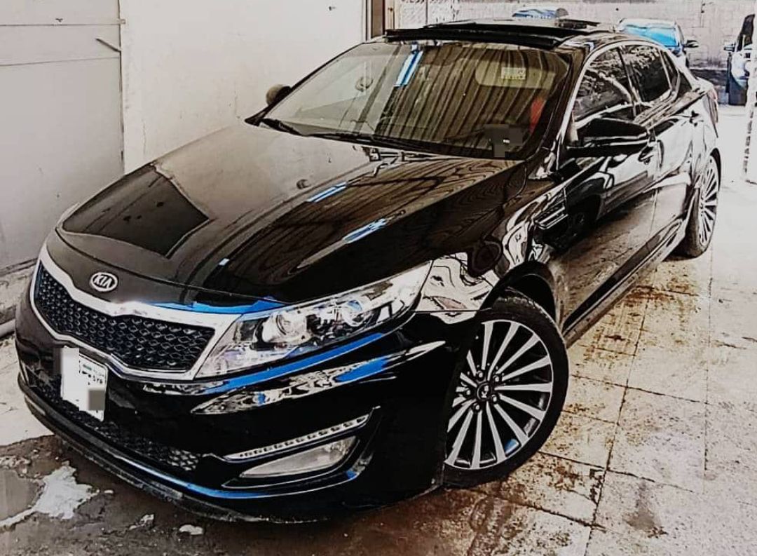 كيا اوبتيما 2011