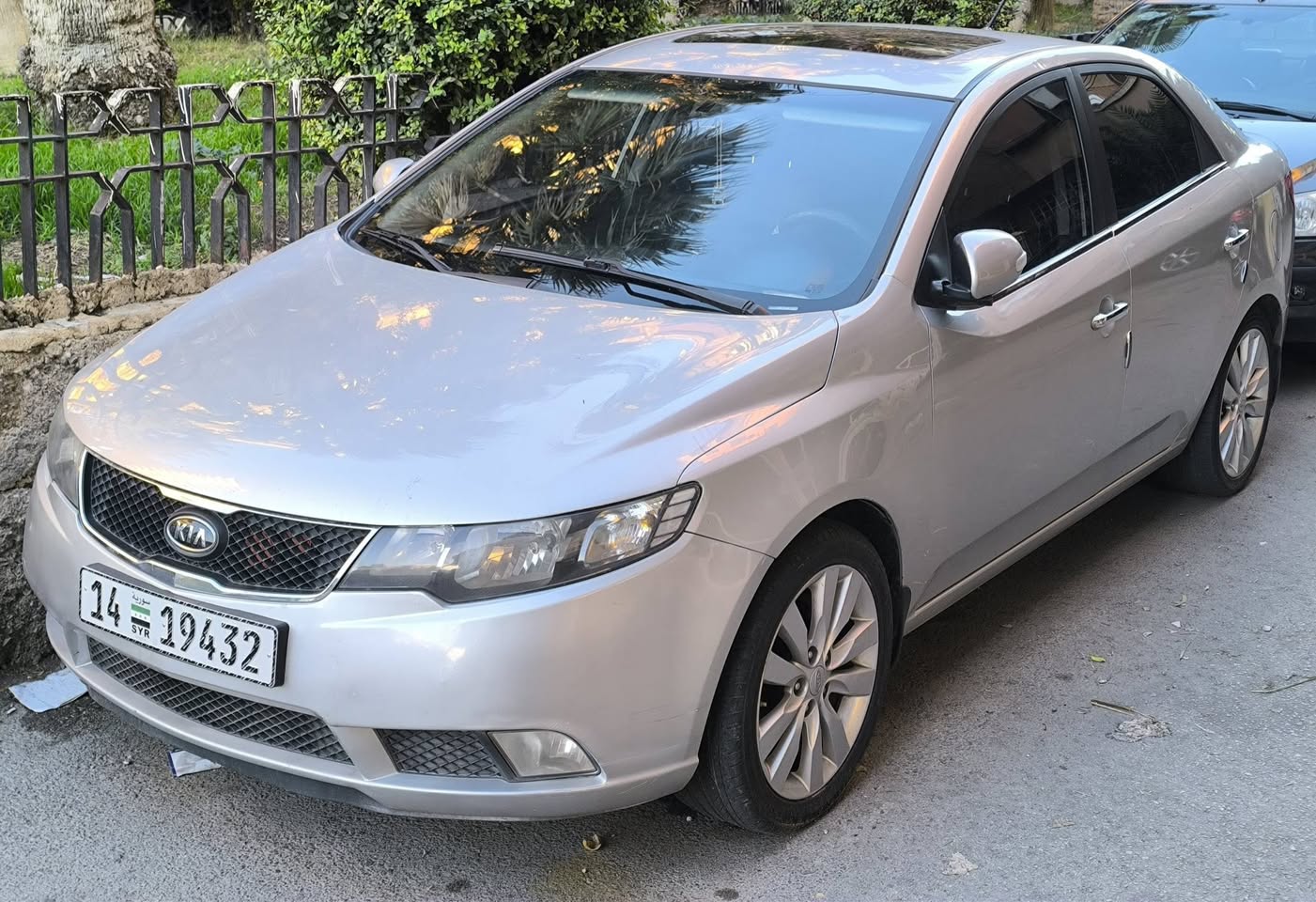 كيا فورتي 2010 - صورة 1