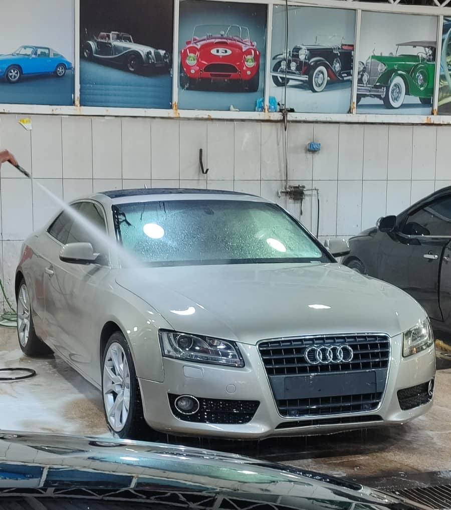 أودي A5 2010 - صورة 1