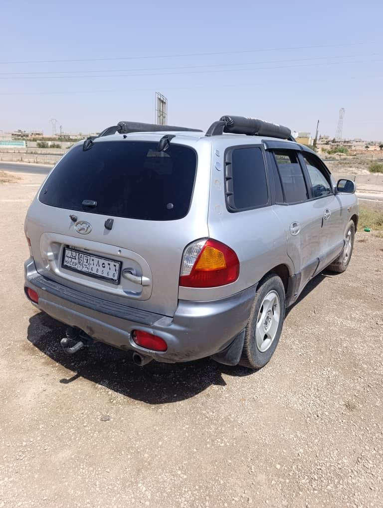 هيونداي سنتفي 2003 - صورة 2