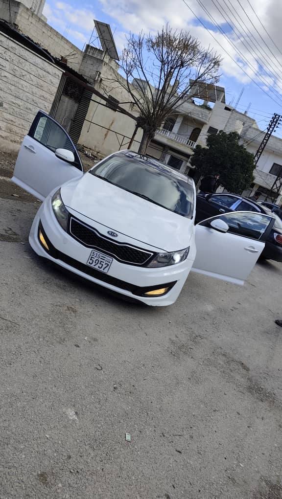 كيا اوبتما 2012 - صورة 1