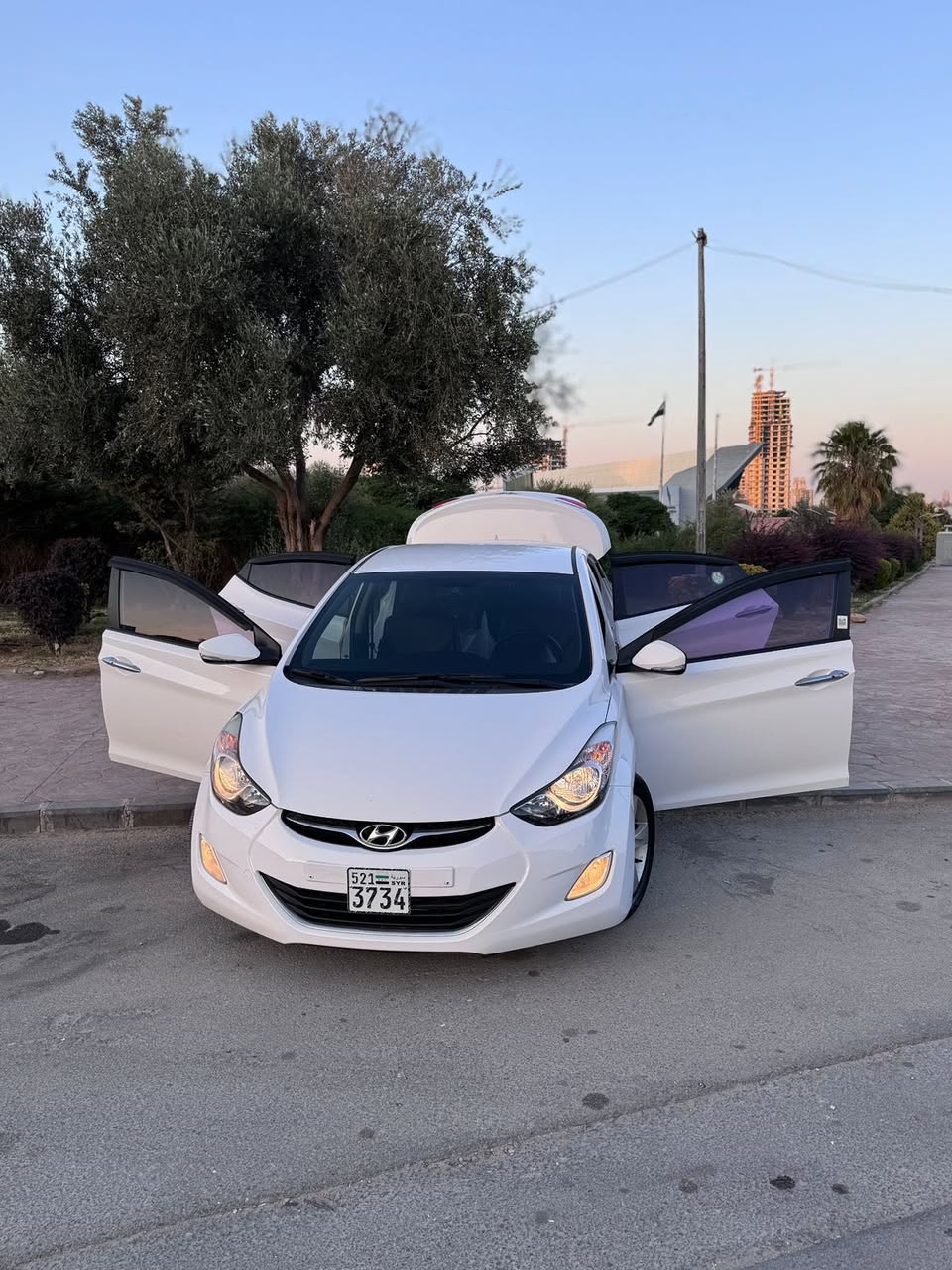 هيونداي أفانتي 2013 - صورة 5