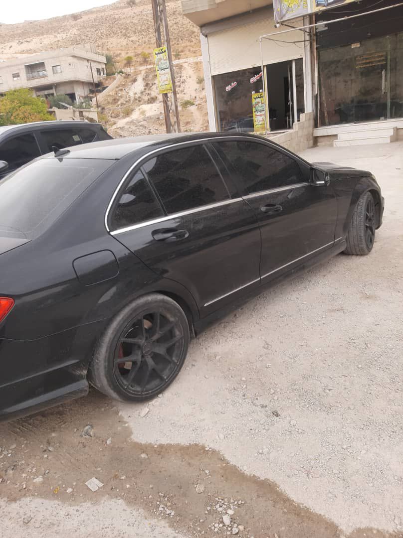 مرسيدس C300 2013 - صورة 5