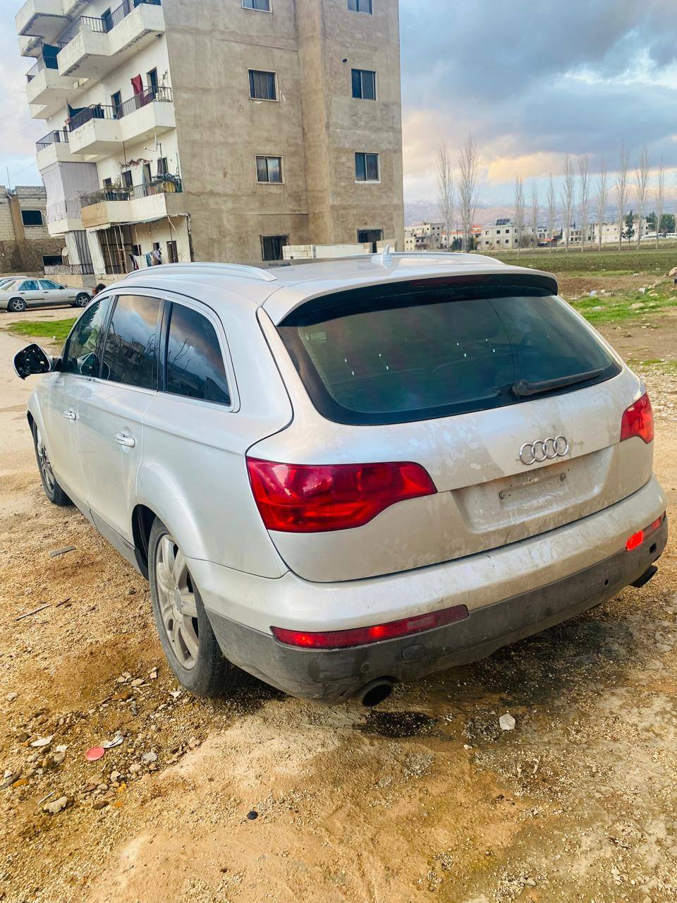 جيب Q7 2009 - صورة 4