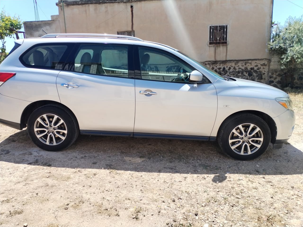 نيسان باثفندر 2014 - صورة 2