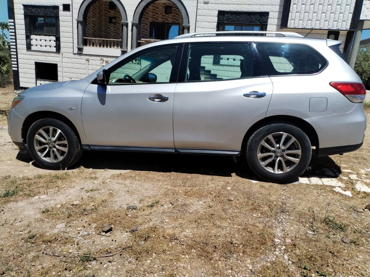 نيسان باثفندر 2014 - صورة 3