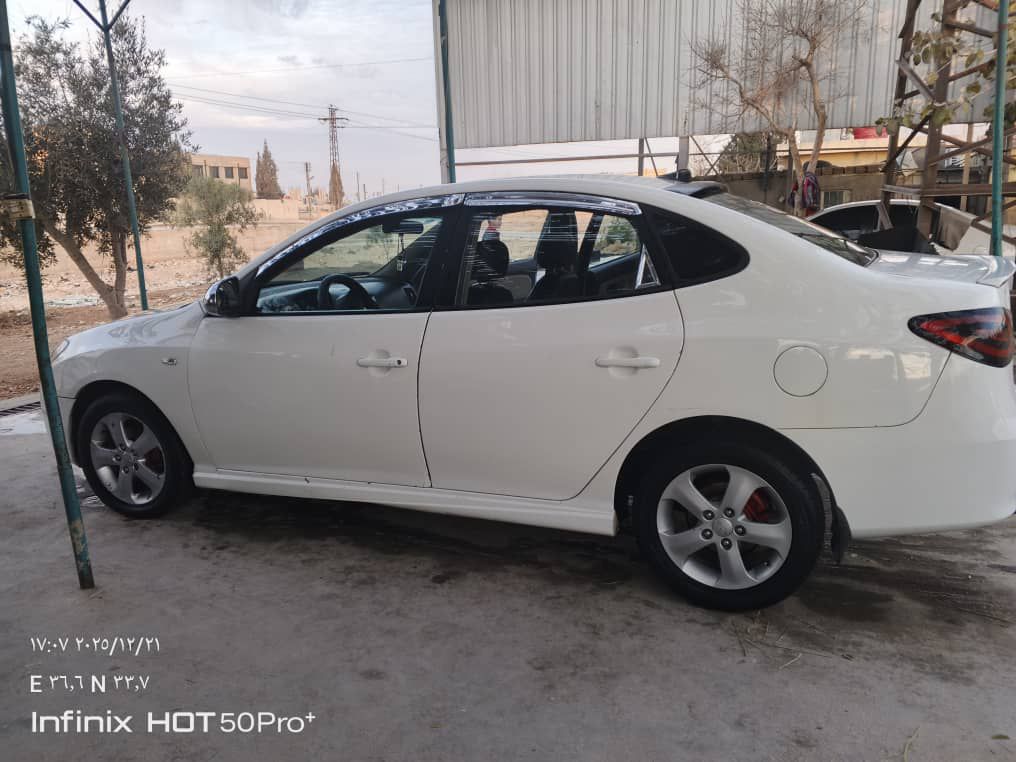 هيونداي افانتي 2008 - صورة 5