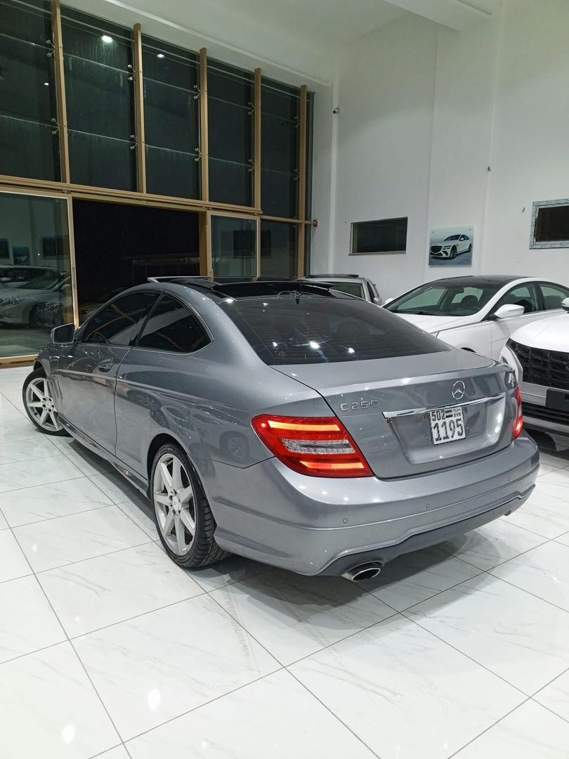 مرسيدس c250 2012 - صورة 3