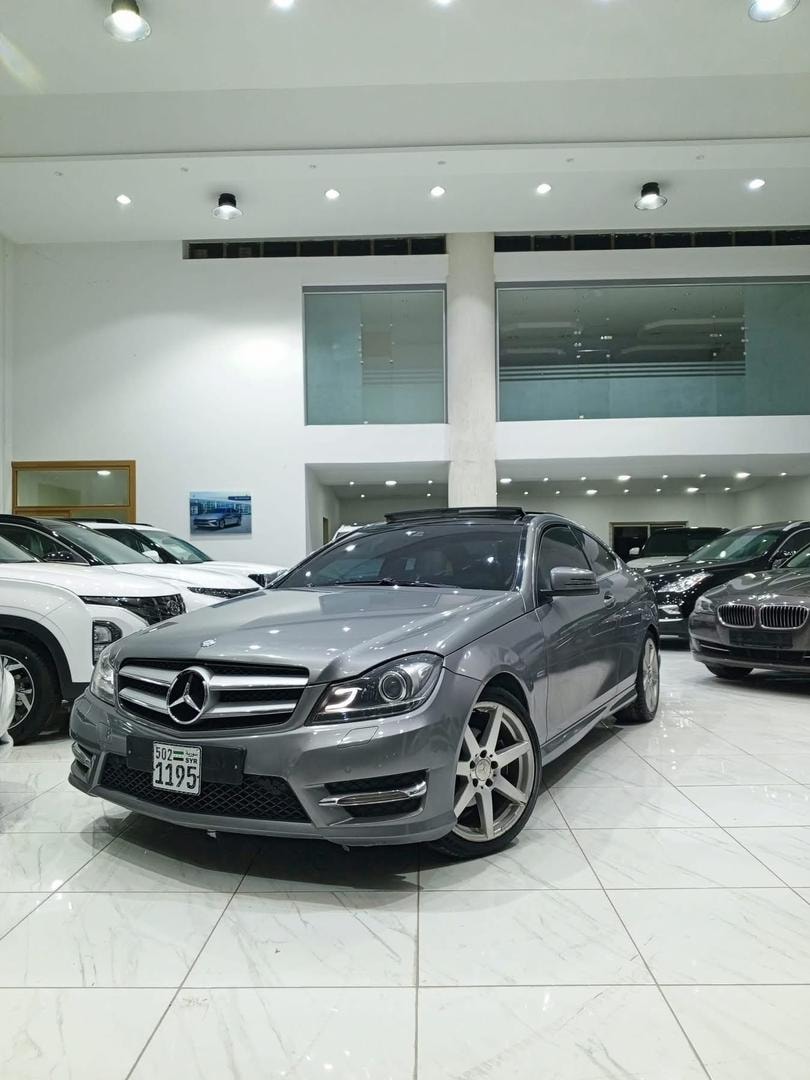 مرسيدس c250 2012 - صورة 4